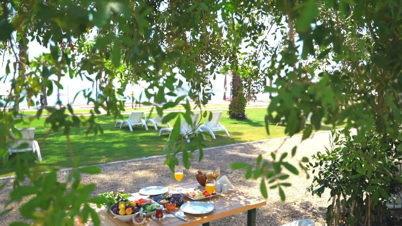 Apart Otel Dolunay Suit & Beach Muğla